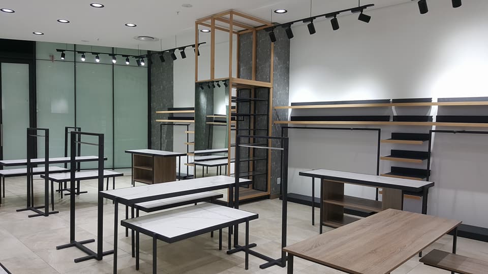 Shop Fitting